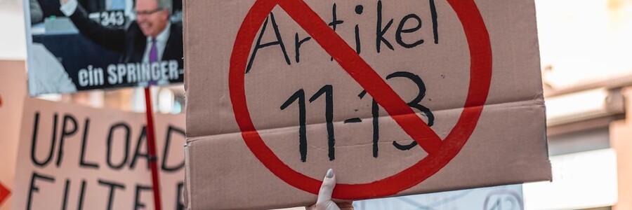 Vorschaubild zum Artikel: OpenAIs neuer Sozialvertrag: Was das KI-Policy-Paper für ...